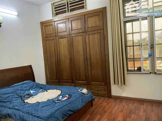 BÁN NHÀ 3 TẦNG HẺM Ô TÔ – ÚT TỊCH P4, TÂN BÌNH – GẦN LOTTE MART – VUÔNG VỨC - NHỈNH 11TỶ - 2