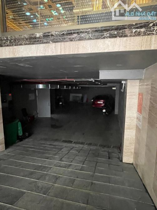 BÁN ĐẢO HỒ TRÚC BẠCH, 230M2, 11 TẦNG, 158 TỶ. ĐẲNG CẤP KO TẢ NỔI - 2