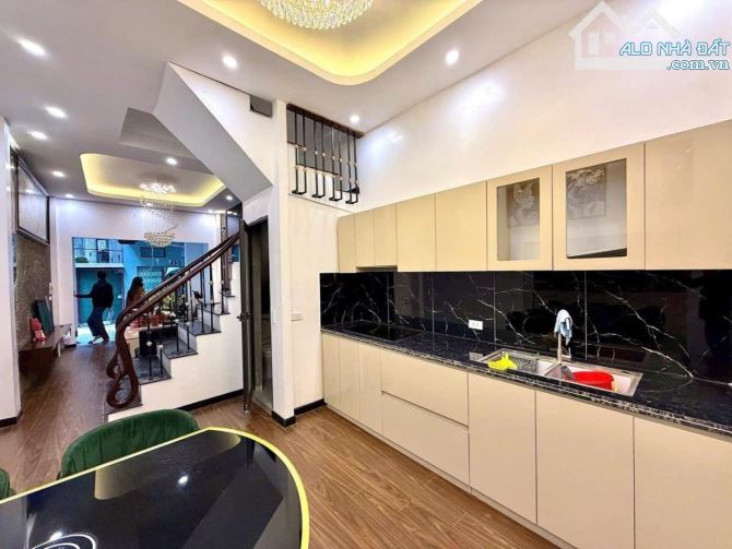Bán Nhà Kim Ngưu – Cách Ô Tô 10m – 4 Tầng Đẹp Ở Ngay – 6.85 Tỷ - 2
