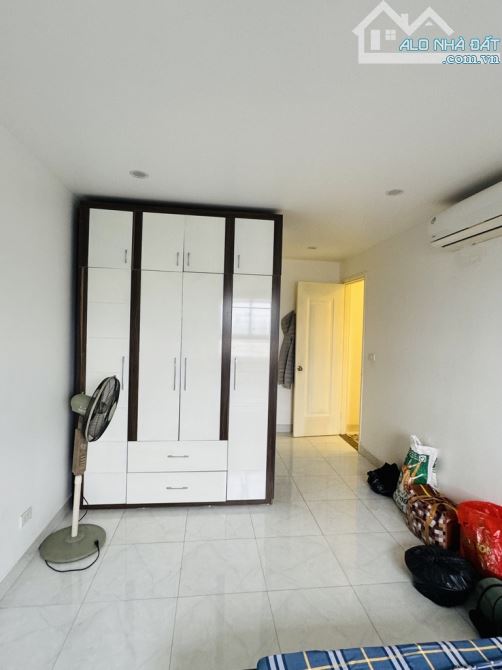 Bán Chung Cư  Rice City Sông Hồng, Phường Thượng Thanh, Long Biên 70m2, giá 3,58 tỷ - 2