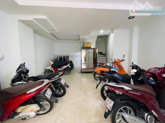 CHDV 5 TẦNG 10 PHÒNG NGANG 5M HẺM XE HƠI NGAY ĐH CÔNG NGHIỆP NHỈNH 7 TỶ - 2