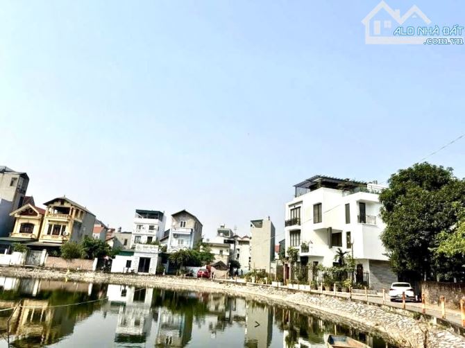 Giảm 1.5 tỷ, Giá tốt, Đất đấu giá cự khối, mặt hồ điều hoà, Vỉa hè, 100m2 - MT 5.5m - 14.x - 2