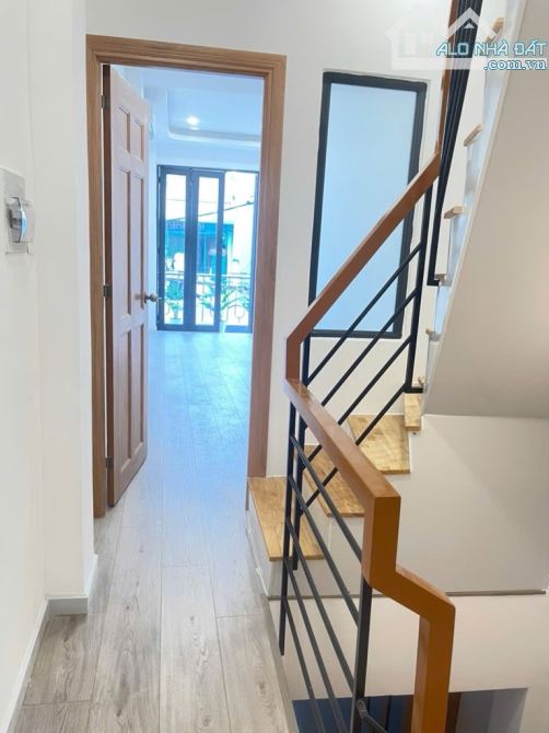 AN CƯ LẠC NGHIỆP VỚI NHÀ MỚI ĐẸP! 2 PN - HẺM ĐINH TIỀN HOÀNG GIÁP QUẬN 1 - CHỈ 4,45 TỶ - 2