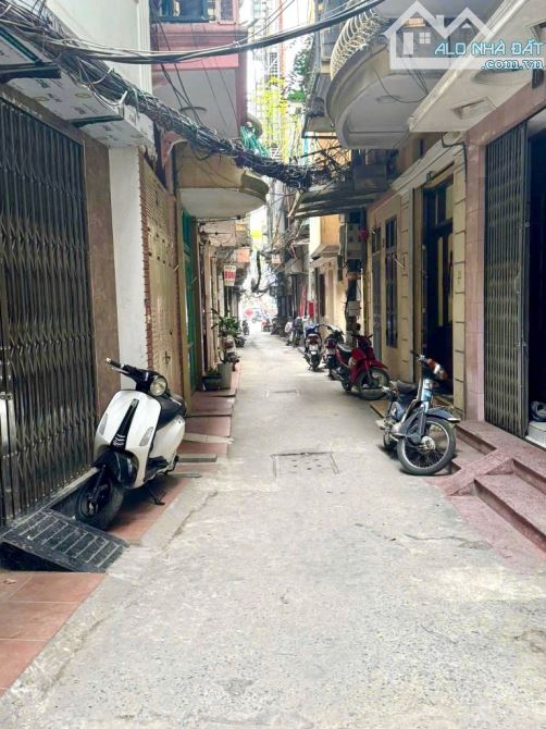 Bán nhà phố xã đàn tt đống đa ô tô đỗ 20m tiện ích bạt ngàn - 2