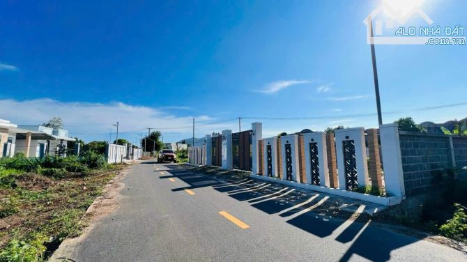 THỊ TRẤN PHƯỚC HẢI - Cách uỷ ban 1km, cách biển 3.5km - 2