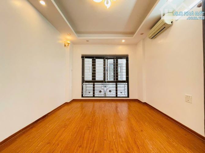 Nhà đẹp Minh Khai, 42m2, 5 tầng, mt 6m, ngõ ba gác, 6.9 tỷ - 2