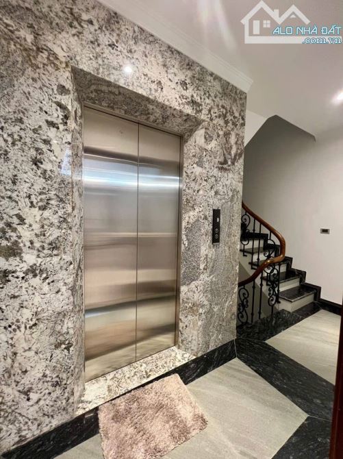 NHÀ PHÂN LÔ SÁT PHỐ 19 TỶ 55m 8 TẦNG MT 4,3m GARA Ô TÔ THANG MÁY PHÙNG CHÍ KIÊN CẦU GIẤY - 2