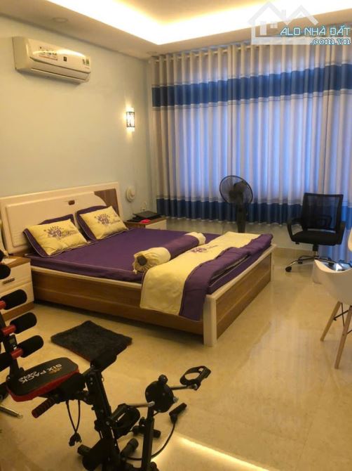 TÂN THỚI BÁN NHÀ 3 LẦU + SÂN THƯỢNG HẺM XE HƠI THÔNG 60M2 Dài 15M CHỈ 5 TỶ 5 - 2
