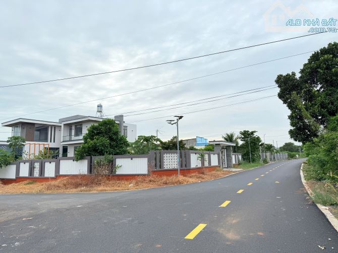 LÔ GÓC 2 MẶT TIỀN CAO VĂN NGỌC - TRẦN HUY LIỆU-  NGAY ĐƯỜNG LÊ DUẨN - TT ĐẤT ĐỎ- BRVT - 2