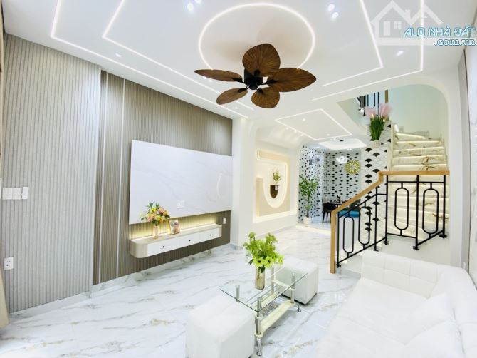 NHÀ MỚI 100% PHẠM VĂN CHIÊU P9 GÒ VẤP GIÁ 5 TỶ 85 DIỆN TÍCH 3,7x11M 4 TẦNG 3PN - 28