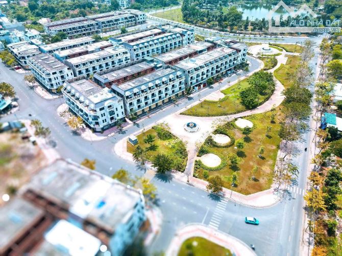 NHÀ 1 TRỆT 3 LẦU MẶT TIỀN F1 - BỬU LONG - 3