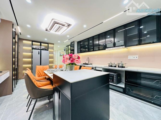 NHÀ 5 TẦNG FULL NỘI THẤT XỊN XÒ – KHU DÂN CƯ ĐỒNG BỘ – NGUYỄN TƯ GIÃN, GÒ VẤP – NHỈNH 11 T - 3
