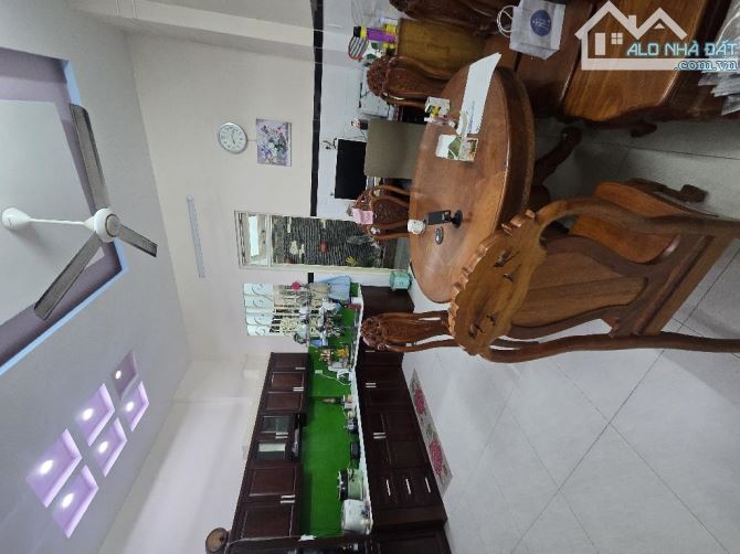 Bán nhà mặt tiền NB Tân Hương 92m²,1Lầu-8.5Tỷ-NGANG 5M - 3