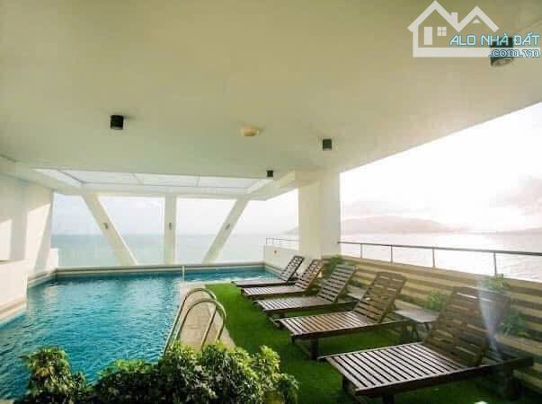 Khách sạn mặt tiền Trần Phú -Biển Nha Trang - 3