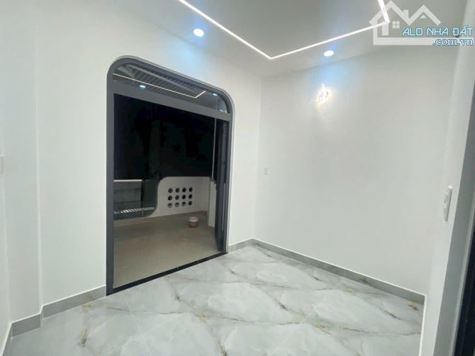 Q6 - NHÀ MỚI ĐẸP Ở NGAY - 47M2 - NỞ HẬU TÀI LỘC - HẺM XE HƠI TỚI CỬA ĐẬU THOẢI MÁI - 3