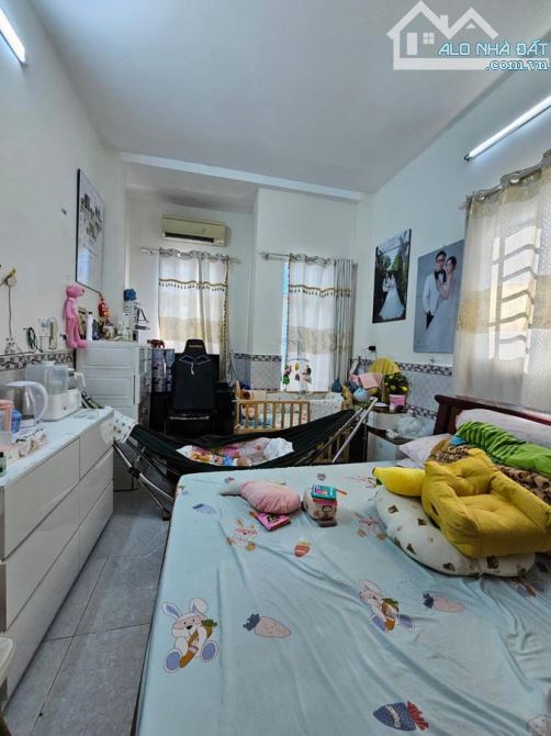 Bán nhà đường Luỹ Bán Bích, dtsd 56m, 2 tầng, nhỉnh 5 tỷ - 3