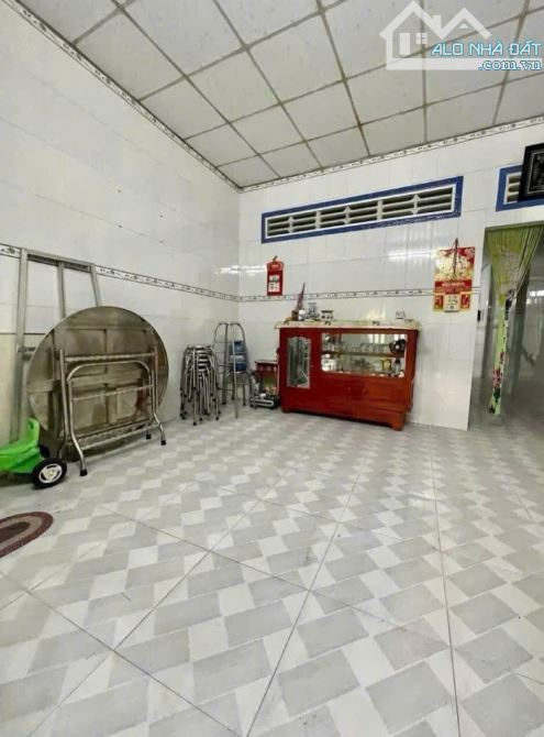 Giá giảm sâu 870 TRIỆU bán nhà c4 ở Bà Điểm 6 Hóc Môn 5x25 ( 128m2 ) Sổ hồng riêng. - 3