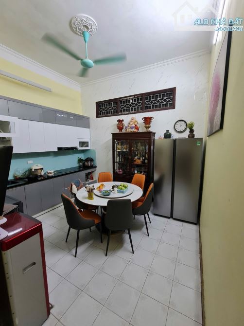 NHÀ NGÕ 105 XUÂN LA, TÂY HỒ-VỈA HÈ-Ô TÔ-PHÂN LÔ:55M X4T, MT 4,2M, GIÁ 18,9 TỶ. - 3