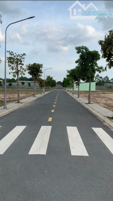 NHÂN DỊP ĐẠI LỄ CHIẾT KHẤU 200TR CHO LÔ ĐẤT MẶT TIỀN CÁCH SÂN BAY QUỐC TẾ LONG THÀNH 5KM - 3