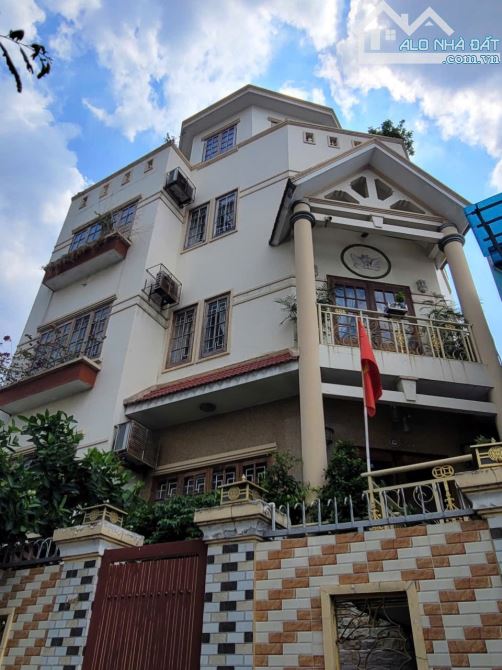 Bán nhà đường Huỳnh Tấn Phát Quận 7 100m2 trệt 3 lầu tum giá 15,1 tỷ - 3