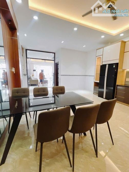 100m2 ngang 5m 3 tầng chỉ 9 tỷ , hxh 6m Huỳnh Tấn Phát,  Quận 7 - 3