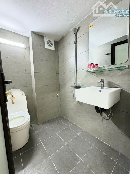 Bán Nhà Ngọc Thụy, Long Biên 42m2,4T giá 8,76 tỷ(ngõ ô tô thông) - 3