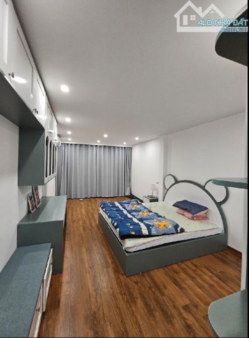 9.6 Tỷ /60 M2/ 6 tầng thang máy/ 3.8 Mt/ Thạch Bàn.Long Biên - 3
