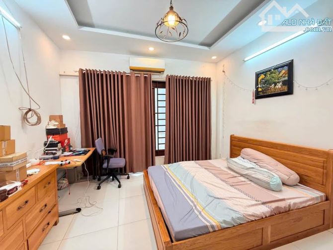 🏡 [ĐẦU TƯ SINH LỜI] NHÀ 5 TẦNG PHÓ ĐỨC CHÍNH - DOANH THU 1.2 TỶ/NĂM - 32 TỶ - 3