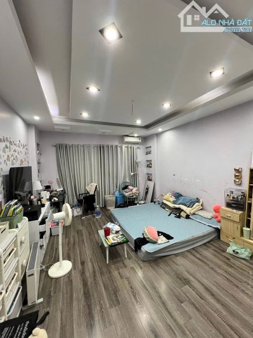 QUẬN 10, BÁN NHÀ 2 TẦNG, 48m2, SÁT MT NGUYỄN KIM, GẦN CHỢ NHẬT TẢO, NHỈNH 6 TỶ - 3
