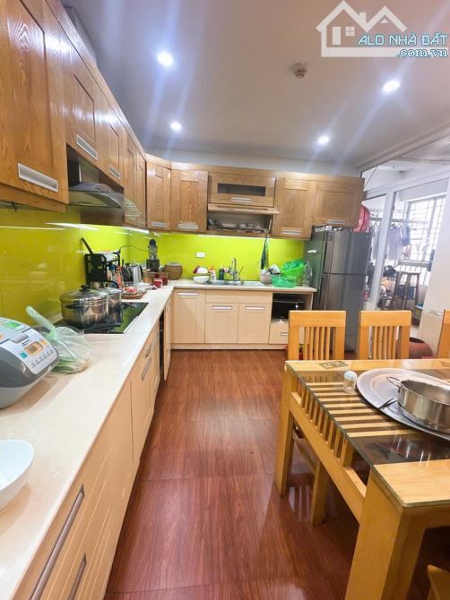 BÁN CĂN HỘ CHUNG CƯ CAO CẤP -PHỐ  LẠC TRUNG -HAI BÀ TRƯNG -Ô TÔ ĐỖ CHÂN TÒA NHÀ -1 - 3