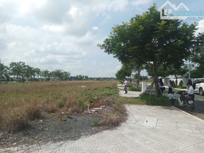 ĐẤT CHÍNH CHỦ - PHÍA TÂY BÌNH CHÁNH TP.HCM - 3
