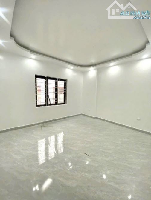 Bán gấp nhà 4 tầng Ngô Gia Tự, Đằng Lâm, Hải An , 45m2, ngõ 3m , giá 3,95tỷ - 3