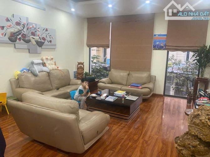 SIÊU PHẨM LK  3 OTO TRÁNH KĐT MỚI VĂN KHÊ - CỰC XỊN ĐẦU TƯ - ĐẲNG CẤP NHÀ Ở - 3