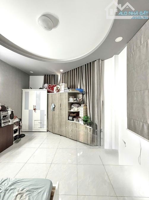 BÌNH THẠNH - NHÀ GÓC 2 MẶT TIỀN - HẺM XE HƠI TRÁNH NHAU  – CHỈ 13 TỶ TL - 3