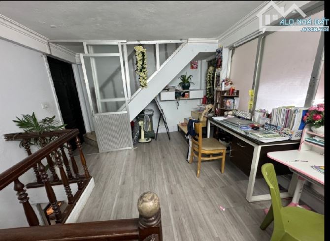6.3  Tỷ/55 M2/4 Tầng/ 12Mt / Ngọc Lâm.Long Biên - 3
