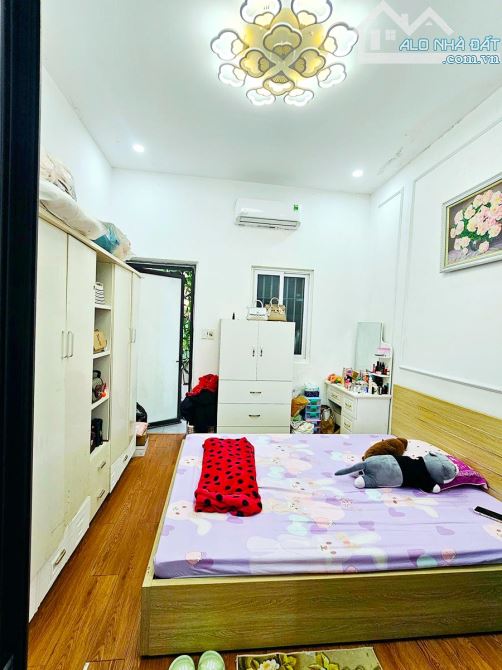 CHỈ 4,93TỶ CÓ NGAY NHÀ TÔN ĐỨC THẮNG DÂN XÂY ĐẸP, RA OTO 20M, NGÕ NÔNG, BAN CÔNG|DT25M2 - 3