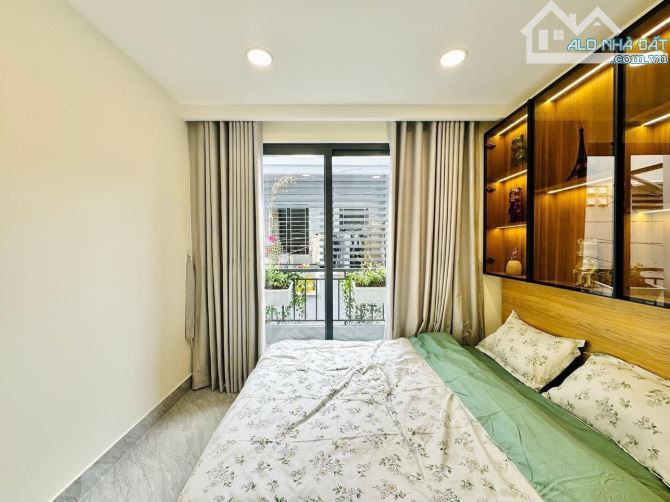 Cần bán nhà đường Hồ Bá Kiện, phường 15, quận 10 giá 3 tỷ 250/ 40m2, sổ sẵn hẻm thông - 3