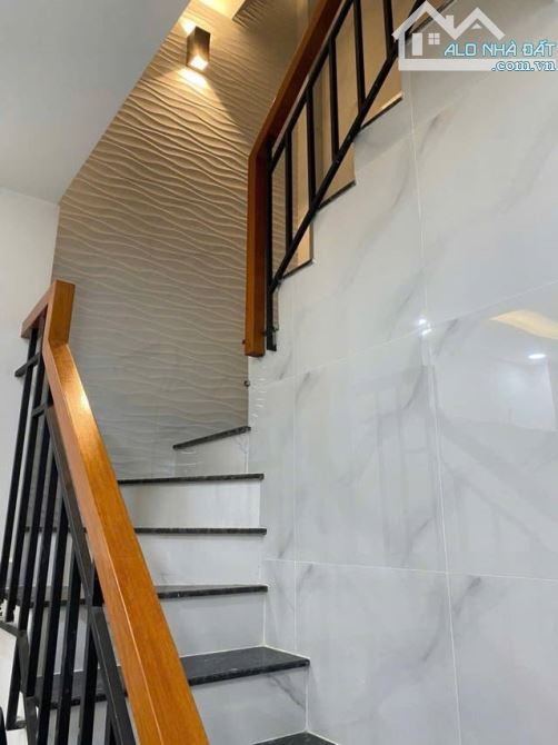 Bán nhà mặt phố đường Lê Lâm, phường Phú Thạnh, Tân Phú, tphcm. Giá 5,5 tỷ, 1 trệt, 2 lầu. - 3