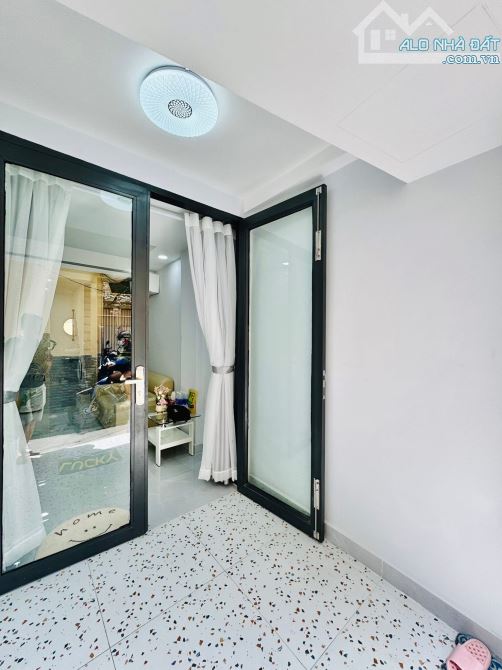 🔥 PHAN XÍCH LONG-MINI HOUSE - XINH ĐẸP -2TẦNG-NHỈNH: 4 TY🔥 - 3