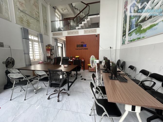 Bán Nhà Bình Tân Tỉnh Lộ 10 , 5 Tầng Lô Gốc  , Hẻm Xe Hơi 10m , Chỉ 12.x Tỷ - 3