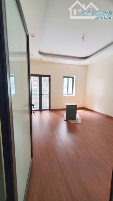 Hiếm nhà bán giá bất ngờ nhà mới đẹp ở luôn trung tâm Quận Đống Đa tiện ích bạt ngàn - 3