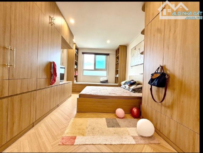 CC Cao Cấp/ 10.4 Tỷ/ 131 M2/ tầng 27/ Hoàng Đạo Thúy - 3