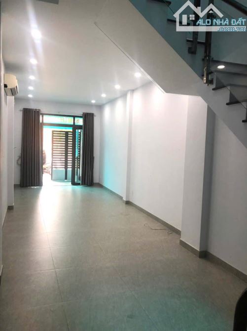 Căn nhà Mặtt tiền 3 tầng _ DTSD: 190m2 rất đẹp trên đường Ng Văn Lượng Gò Vấp - 3