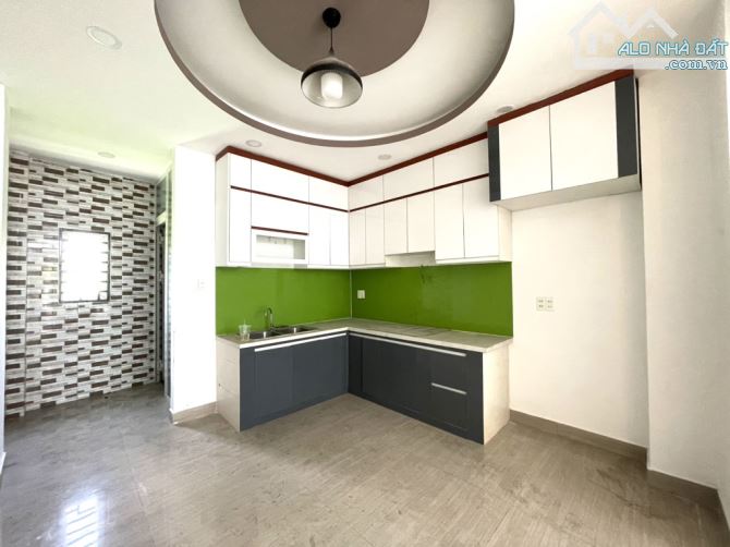 BÁN NHÀ HẺM XH NGỦ NHÀ - TRƯỜNG CHINH - TTN, Q12 - GIÁ 5,9TỶ - 3