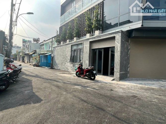 Siêu phẩm view triệu đô citiland parkhill- Nguyễn Văn Lượng p10 Gv, căn góc đường 20m - 8m - 3