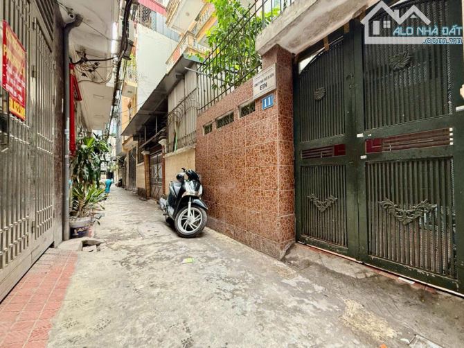 PHỐ NGUYỄN NGỌC VŨ - NGÕ THÔNG -DT 59m2 4 tầng mặt tiền 4m Giá 11.95 tỷ - 3