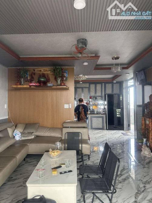 ĐẸP - RẺ CHDV LÔ GÓC 6 TẦNG 8M x 16M - 70TR/THÁNG - VƯỜN LÀI AN PHÚ ĐÔNG Q12 - CHỈ 15.5 TỶ - 3