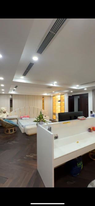 MẶT PHỐ - NGUYỄN TRƯỜNG TỘ DT120m2 - LÔ GÓC -KINH DOANH- VÍA HÈ ĐÁ BÓNG - GIÁ 78 TỶ - 3