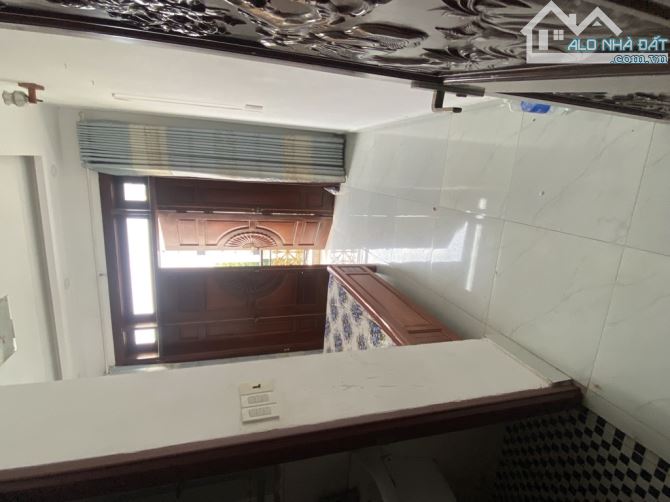 Nhà đẹp ở ngay Tân Thới Hiệp Quận 12 4x15 x 4 tầng Gấp bán giảm còn 6,98 tỷ - 3