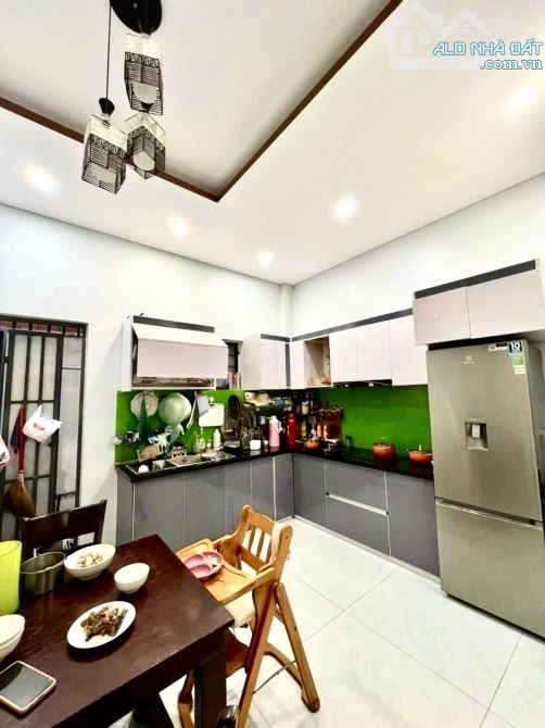Mặt tiền sát biển 3 tầng- Phạm Vấn - Sơn Trà- Giá chỉ 6,75 tỷ - 3
